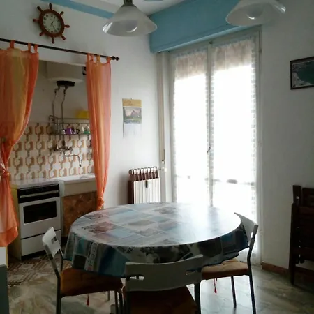 Casa Merlino - A 2 Passi Dal Mare *